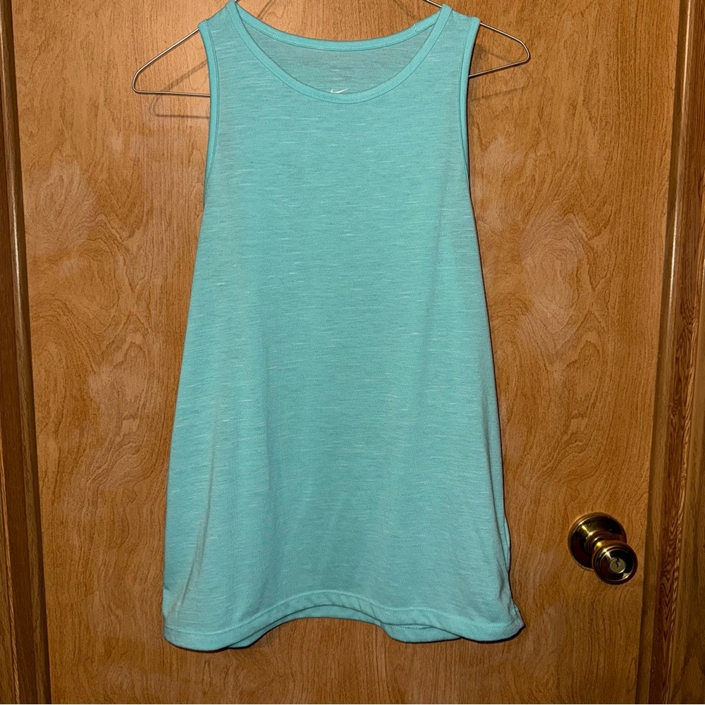 Nike Sleeveless Aqua Tank Top